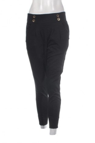 Dámske nohavice Bershka, Veľkosť M, Farba Čierna, Cena  22,95 €