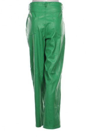 Damenhose Bershka, Größe M, Farbe Grün, Preis € 12,99
