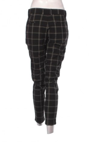 Dámske nohavice Bershka, Veľkosť M, Farba Viacfarebná, Cena  8,95 €