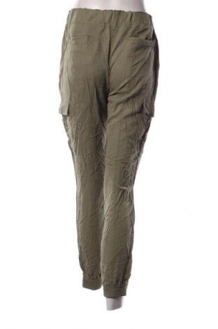Pantaloni de femei Betty Barclay, Mărime M, Culoare Verde, Preț 89,99 Lei