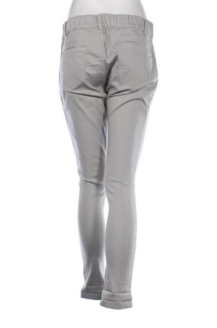 Pantaloni de femei Clockhouse, Mărime L, Culoare Gri, Preț 76,30 Lei
