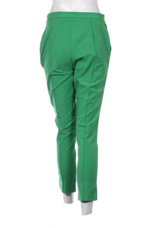 Дамски панталон Elisabetta Franchi, Размер M, Цвят Зелен, Цена 120,15 €