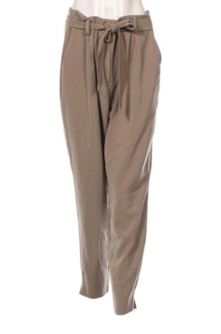 Damenhose Femme, Größe M, Farbe Beige, Preis € 14,99