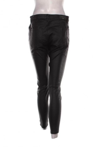 Pantaloni de femei Stradivarius, Mărime XL, Culoare Negru, Preț 50,99 Lei