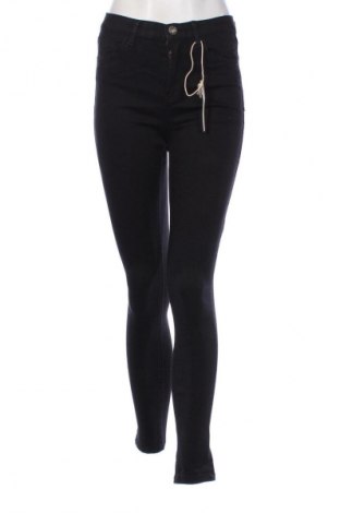 Damenhose Girl Vivi, Größe M, Farbe Schwarz, Preis 21,99 €