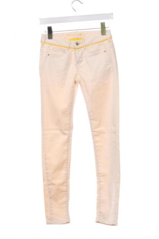 Damenhose Guess, Größe XS, Farbe Gelb, Preis 41,15 €