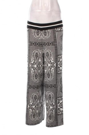 Damskie spodnie Mat, Rozmiar XL, Kolor Kolorowy, Cena 66,99 zł