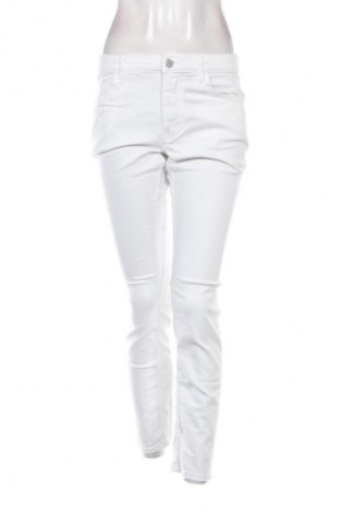 Pantaloni de femei Mustang, Mărime M, Culoare Alb, Preț 107,89 Lei
