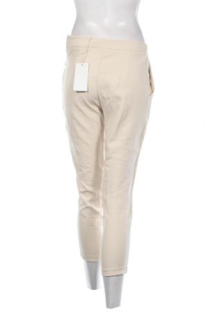 Pantaloni de femei NEW COLLECTION, Mărime S, Culoare Bej, Preț 145,99 Lei