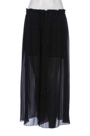 Dámské kalhoty  NEW COLLECTION, Velikost M, Barva Černá, Cena  519,00 Kč