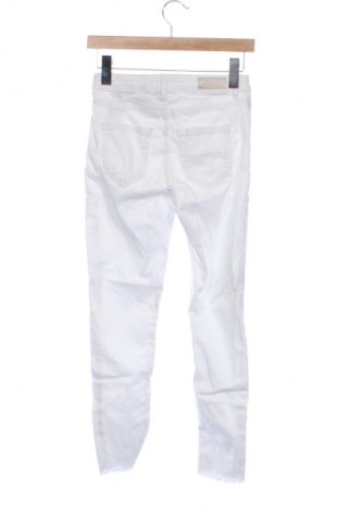 Pantaloni de femei ONLY, Mărime XS, Culoare Alb, Preț 214,99 Lei