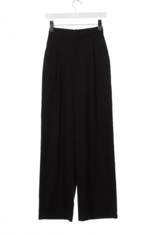 Női nadrág Pull&Bear, Méret XS, Szín Fekete, Ár 5 800 Ft