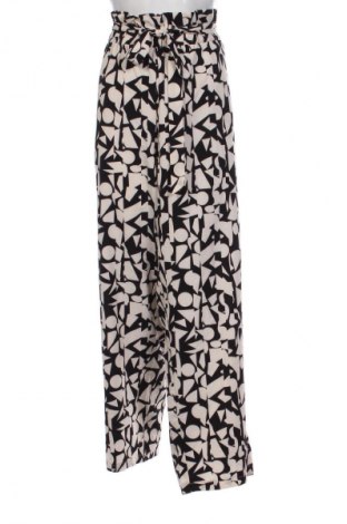 Damenhose SHEIN, Größe 4XL, Farbe Mehrfarbig, Preis € 14,83