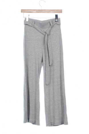 Pantaloni de femei Stradivarius, Mărime XS, Culoare Gri, Preț 76,00 Lei