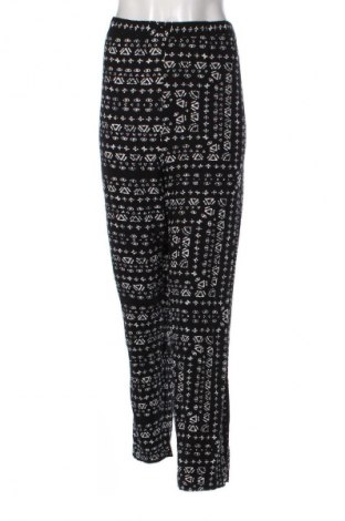 Damskie spodnie True Style, Rozmiar XXL, Kolor Kolorowy, Cena 66,67 zł