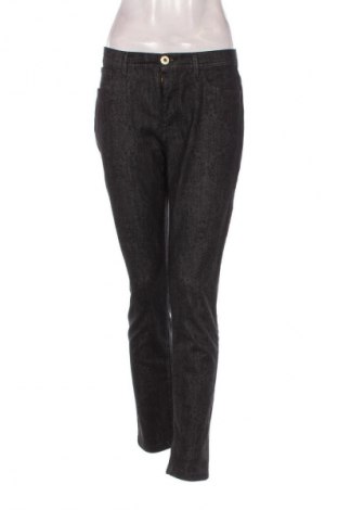 Pantaloni de femei Trussardi Jeans, Mărime M, Culoare Multicolor, Preț 253,00 Lei