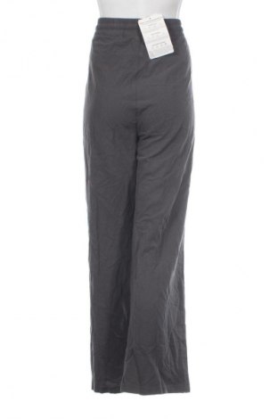 Γυναικείο παντελόνι Unbranded, Μέγεθος 3XL, Χρώμα Γκρί, Τιμή 21,99 €