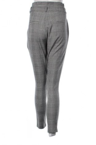 Damskie spodnie Vero Moda, Rozmiar M, Kolor Kolorowy, Cena 62,92 zł