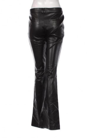 Pantaloni de femei Zara, Mărime M, Culoare Negru, Preț 205,99 Lei