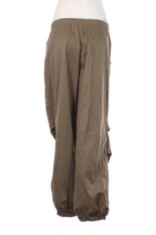 Damenhose Zara, Größe L, Farbe Grün, Preis 15,99 €