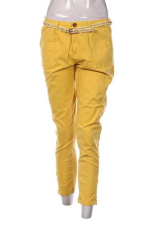 Pantaloni de femei Zara, Mărime M, Culoare Galben, Preț 78,99 Lei