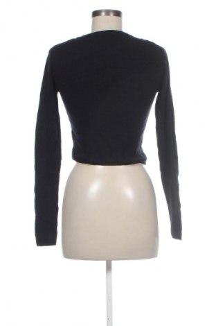 Damski sweter Pull&Bear, Rozmiar M, Kolor Czarny, Cena 56,99 zł