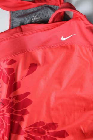 Dámský sportovní top  Nike, Velikost M, Barva Vícebarevné, Cena  430,00 Kč