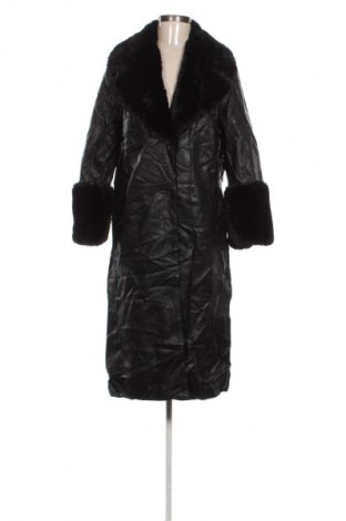 Dámsky kabát  Bershka, Veľkosť M, Farba Čierna, Cena  18,95 €