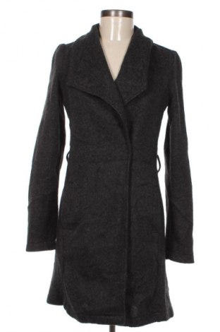 Дамско палто Vero Moda, Размер XS, Цвят Черен, Цена 27,99 лв.
