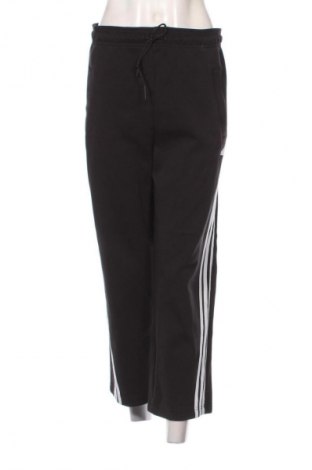 Damen Sporthose Adidas, Größe M, Farbe Mehrfarbig, Preis 20,97 €