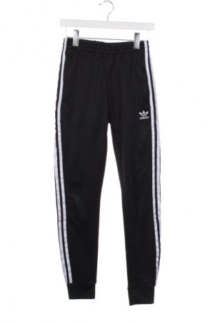 Pantaloni trening de femei Adidas Originals, Mărime XS, Culoare Negru, Preț 154,99 Lei