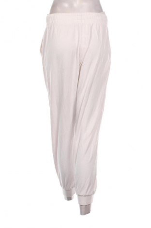 Női sport nadrág Bershka, Méret M, Szín Ekrü
, Ár 5 800 Ft