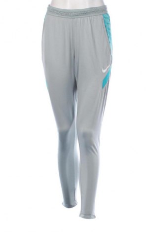 Pantaloni trening de femei Nike, Mărime S, Culoare Gri, Preț 166,99 Lei