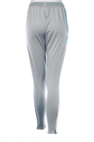 Pantaloni trening de femei Nike, Mărime S, Culoare Gri, Preț 166,99 Lei