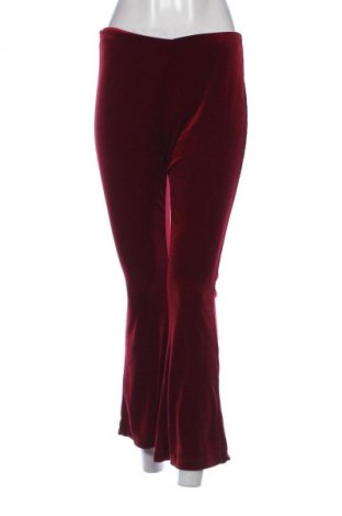 Дамско спортно долнище She Goes Wear, Размер S, Цвят Червен, Цена 33,82 лв.