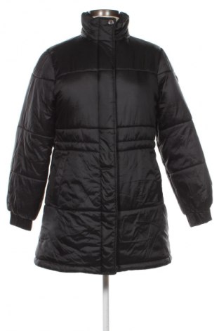 Дамско яке Emporio Armani, Размер M, Цвят Черен, Цена 335,00 лв.