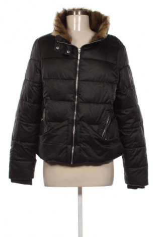 Dámska bunda  Guess, Veľkosť M, Farba Čierna, Cena  67,95 €