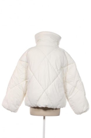 Дамско яке ONLY, Размер XL, Цвят Бял, Цена 93,99 лв.