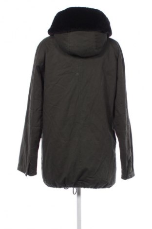 Γυναικείο μπουφάν Pull&Bear, Μέγεθος M, Χρώμα Πράσινο, Τιμή 29,59 €