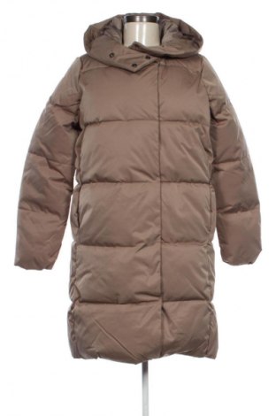 Дамско яке Vero Moda, Размер S, Цвят Кафяв, Цена 93,99 лв.