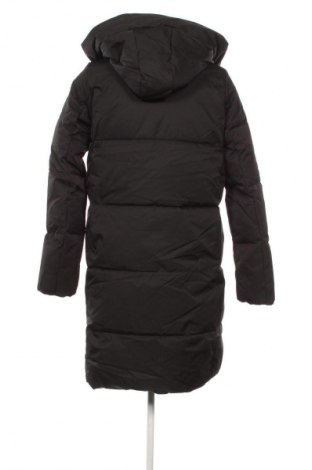 Дамско яке Vero Moda, Размер XS, Цвят Черен, Цена 75,99 лв.