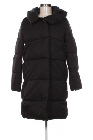 Dámská bunda  Vero Moda, Velikost M, Barva Černá, Cena  1 529,00 Kč