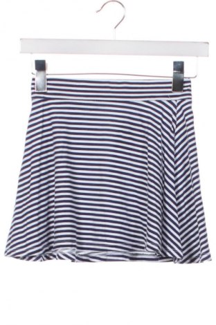 Kinderrock Sinsay, Größe 6-7y/ 122-128 cm, Farbe Mehrfarbig, Preis € 15,66