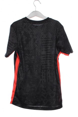 Παιδικό μπλουζάκι Nike, Μέγεθος 8-9y/ 134-140 εκ., Χρώμα Πολύχρωμο, Τιμή 12,99 €