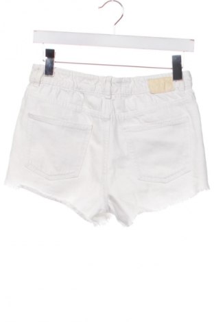 Παιδικό κοντό παντελόνι Zara, Μέγεθος 12-13y/ 158-164 εκ., Χρώμα Λευκό, Τιμή 5,99 €