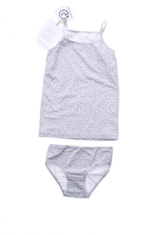 Dětský komplet  Unbranded, Velikost 5-6y/ 116-122 cm, Barva Vícebarevné, Cena  447,00 Kč