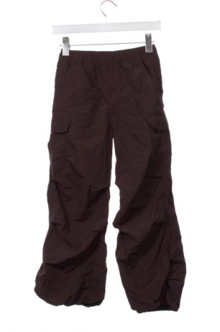 Παιδικό παντελόνι H&M, Μέγεθος 9-10y/ 140-146 εκ., Χρώμα Καφέ, Τιμή 7,99 €