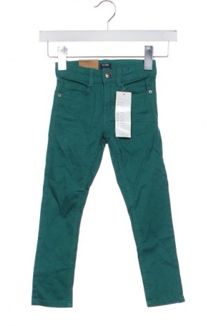 Kinderhose Kiabi, Größe 4-5y/ 110-116 cm, Farbe Grün, Preis € 13,99