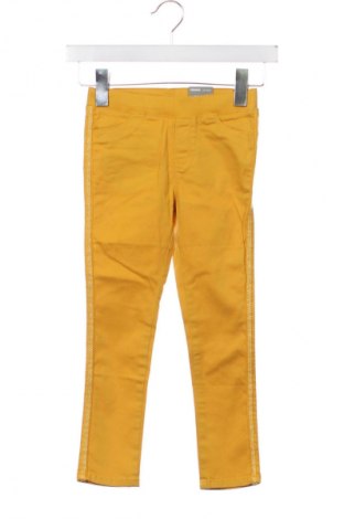 Dětské kalhoty  Okaidi, Velikost 4-5y/ 110-116 cm, Barva Žlutá, Cena  279,00 Kč