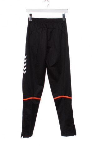 Dětské tepláky Hummel, Velikost 12-13y/ 158-164 cm, Barva Černá, Cena  229,00 Kč
